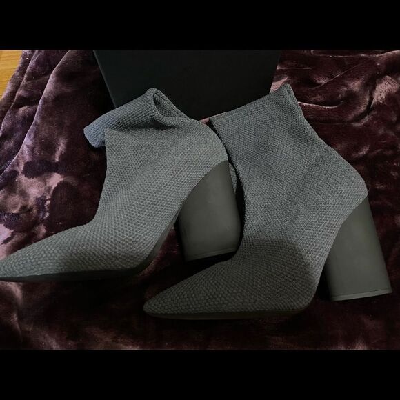 Yeezy Season 7 Graphite Bandage Knit Ankle Boot - 100MM Heel - Picture 1 of 9